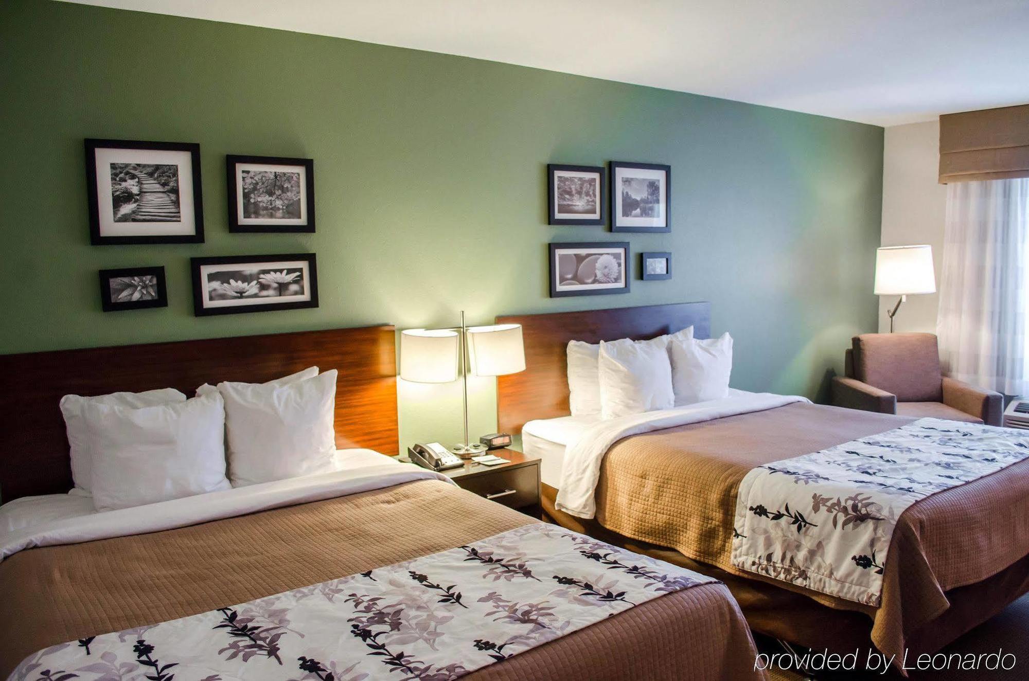 Sleep Inn & Suites Near Liberty Place I-65 Evergreen Exterior photo